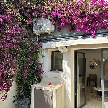Appartements 3 Etoiles Terrasse Ou Patio Intra-Muros Aigues-Mortes Luaran gambar