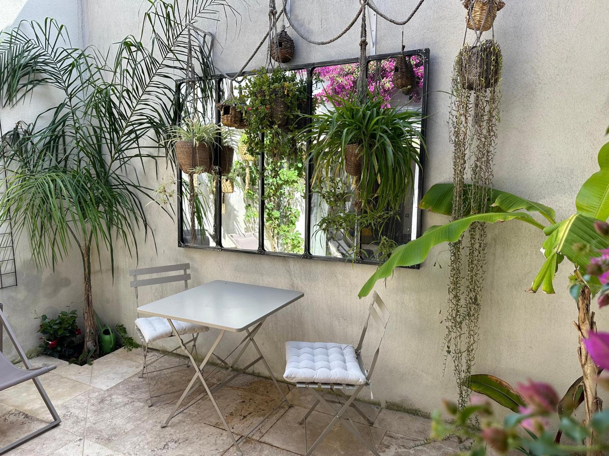 Appartements 3 Etoiles Terrasse Ou Patio Intra-Muros Aigues-Mortes Luaran gambar